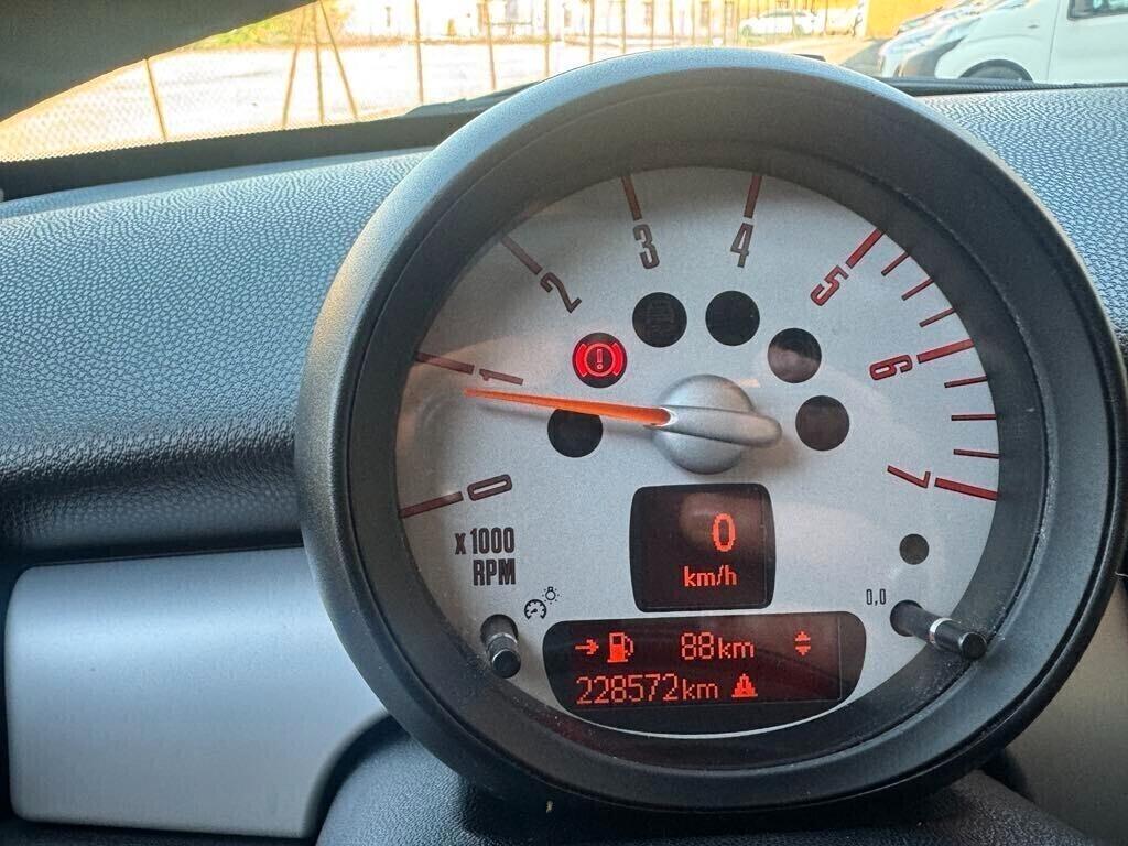 Mini Mini 1.6 16V One D ok nuo p