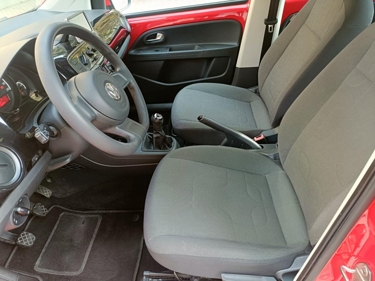 Volkswagen up! 1.0 75 CV 5p. move