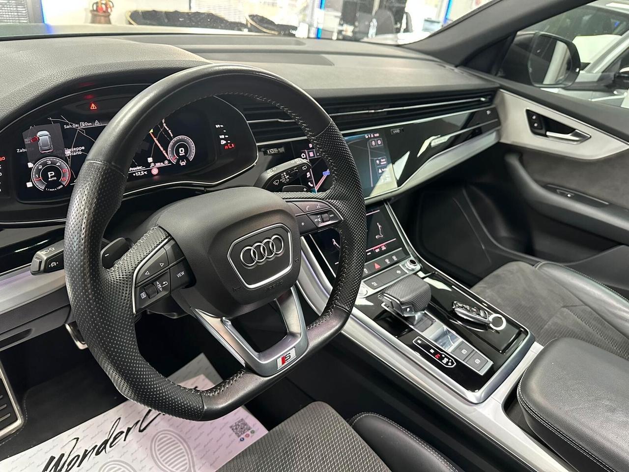 Audi Q8 50 TDI quattro tiptronic S-line Identity Black 2019 3.0 Ibrida/Diesel