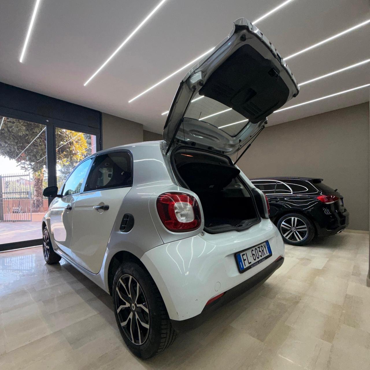 Smart ForFour 70 1.0 Passion