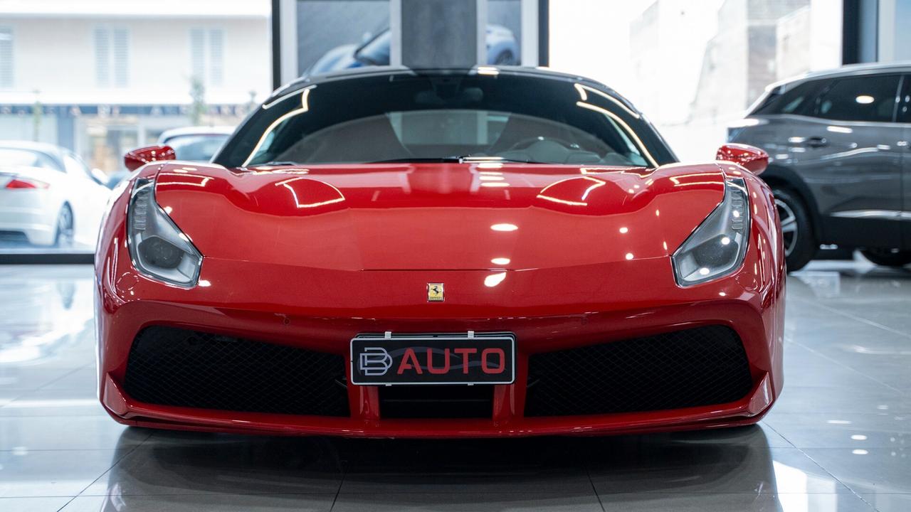 Ferrari 488 GTB 3.9 DCT FULL CARBON CARBOCERAMIC DISPLAY SEDIL