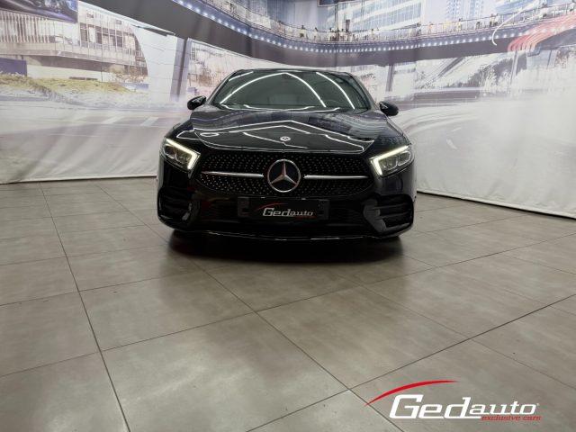 MERCEDES-BENZ A 180 d Aut. Premium AMG PLUS FULL-LED NAVI NIGHT EDITIO