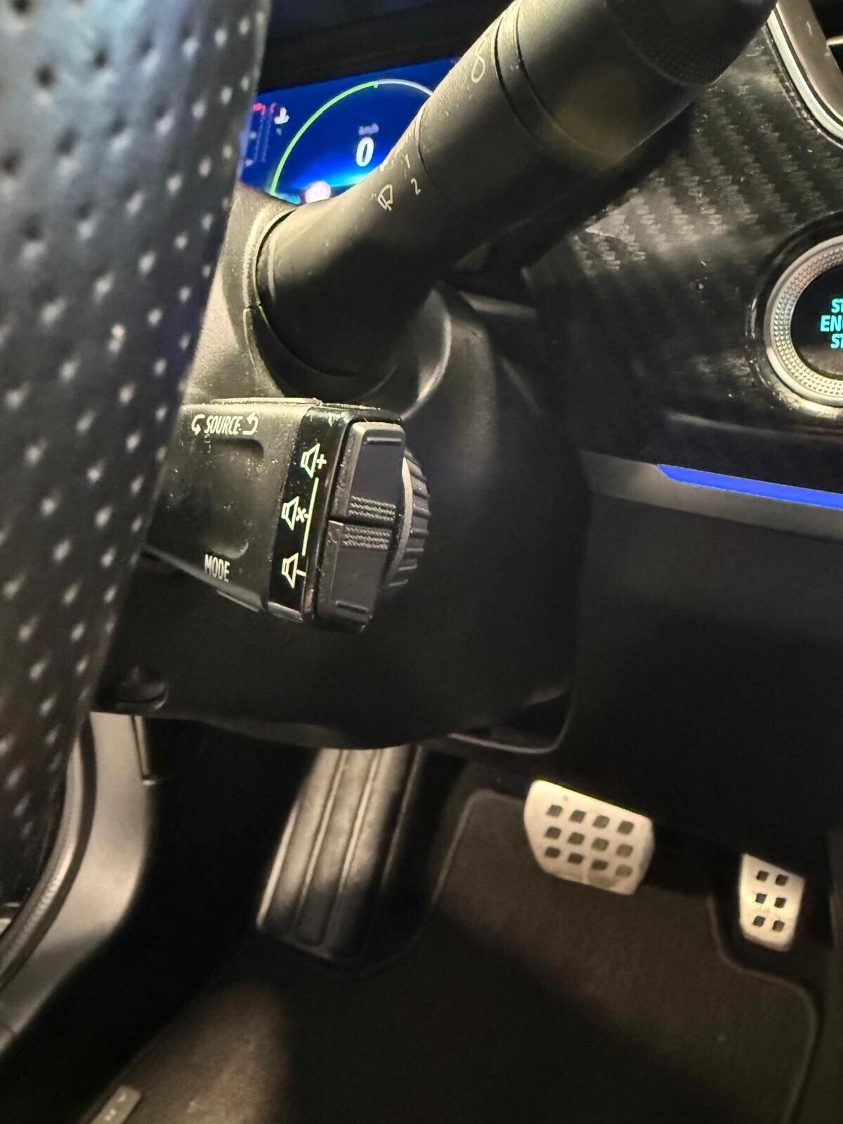 Renault Arkana Hybrid E-Tech 145 CV R.S. Line