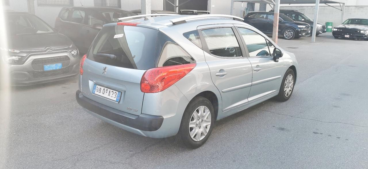 Peugeot 207 1.4 8V 75CV SW Active