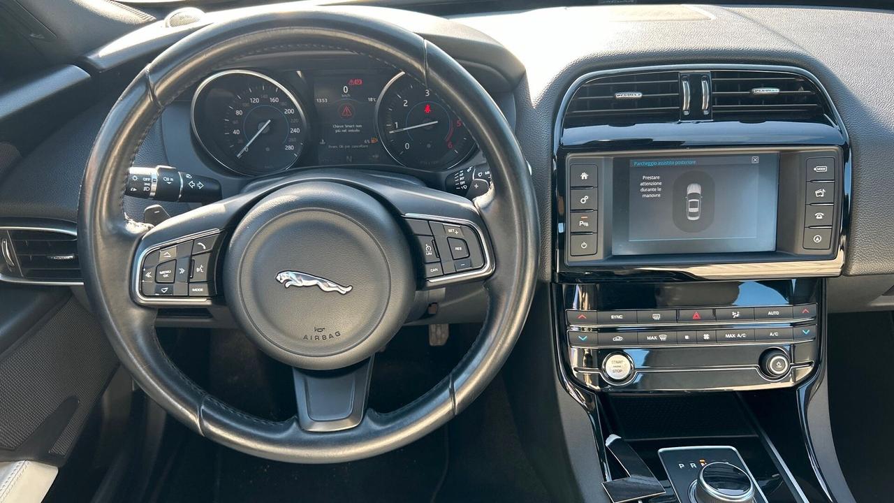 Jaguar XE 2.0 D Turbo aut. Prestige