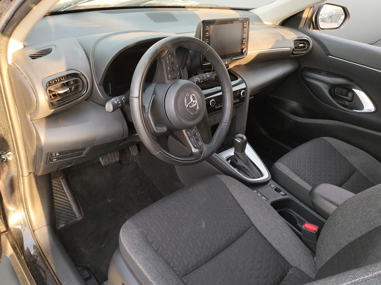 Toyota Yaris Cross 1.5 Hybrid 5p. E-CVT Business