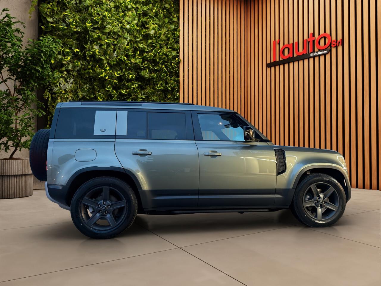 Land Rover Defender 90 3.0D I6 200 CV AWD Auto SE