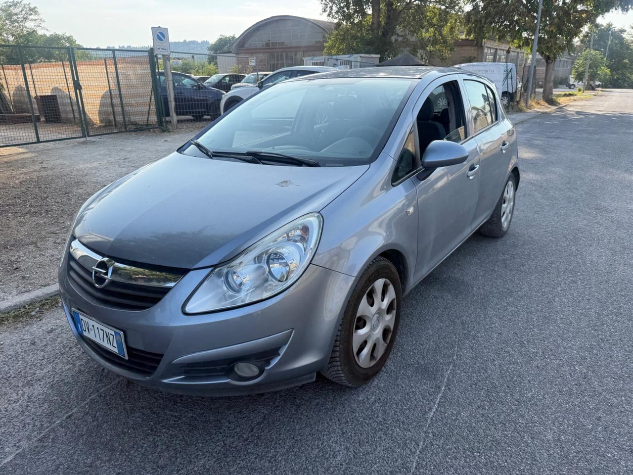 Opel Corsa 1.2 5 porte Easytronic Enjoy