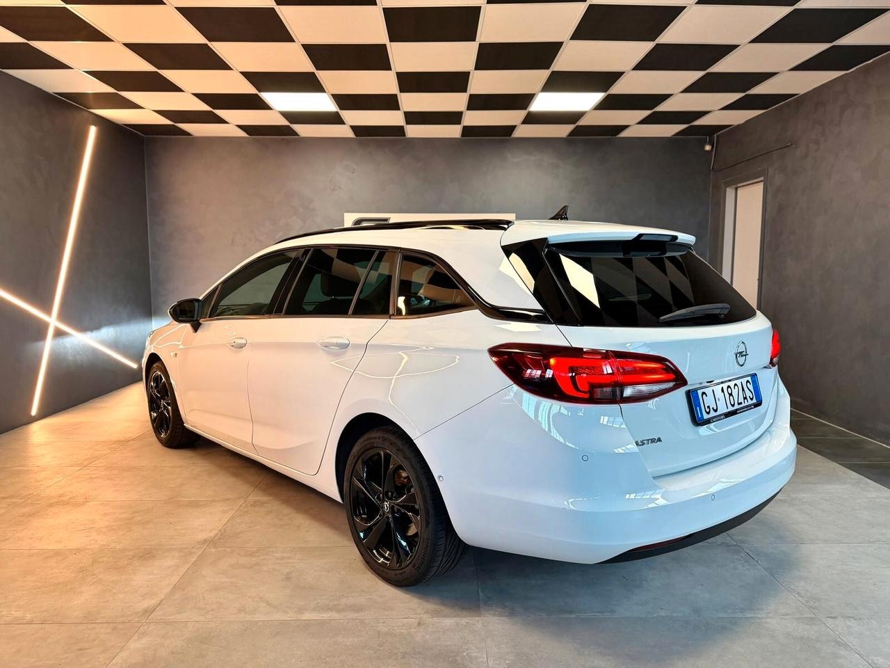 Opel Astra 1.5 CDTI 122 CV S&S Sports Tourer Ultimate