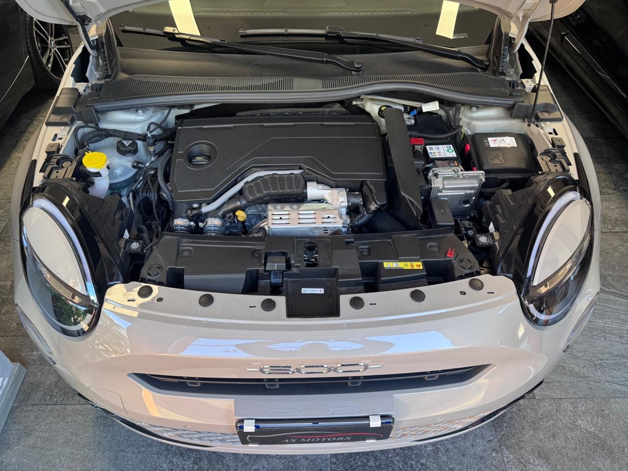 NEW Fiat 600 Hybrid 100 CV DCT MHEV