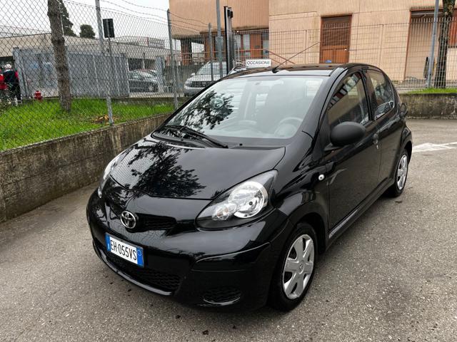 TOYOTA Aygo 1.0 12V VVT-i 5 porte Sol Connect