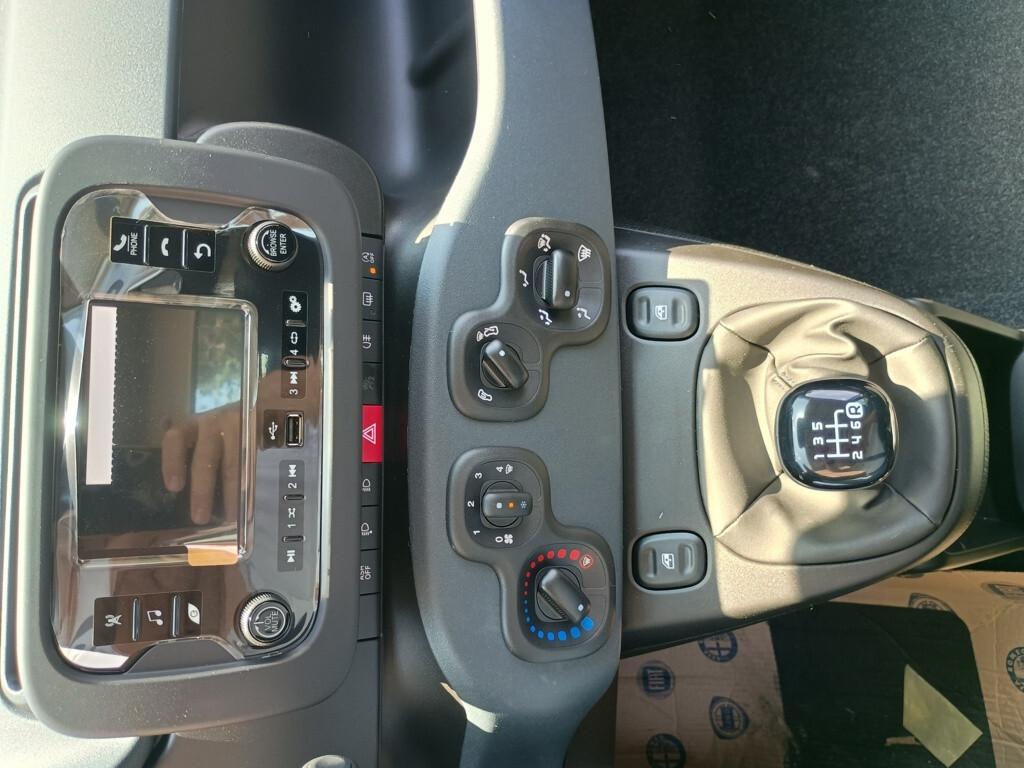 Fiat Panda 1.0 FireFly 70cv Hybrid Km0 *Pack City*