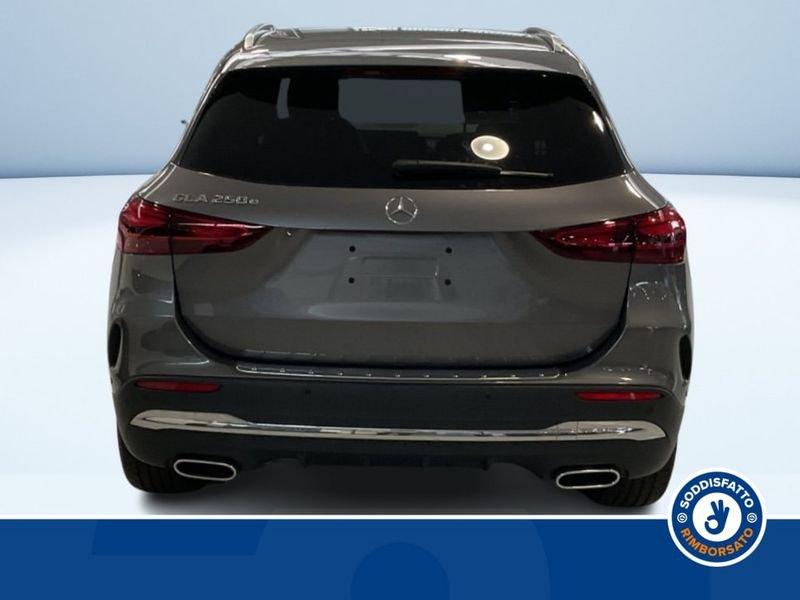 Mercedes-Benz GLA 250 E PLUG-IN HYBRID AUTOMATIC AMG line ADVANCED PLUS