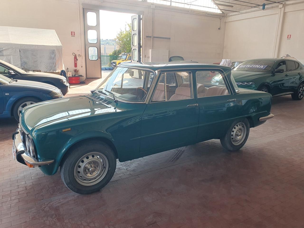 Alfa Romeo Giulia Nuova super 1.3 benzina 1976