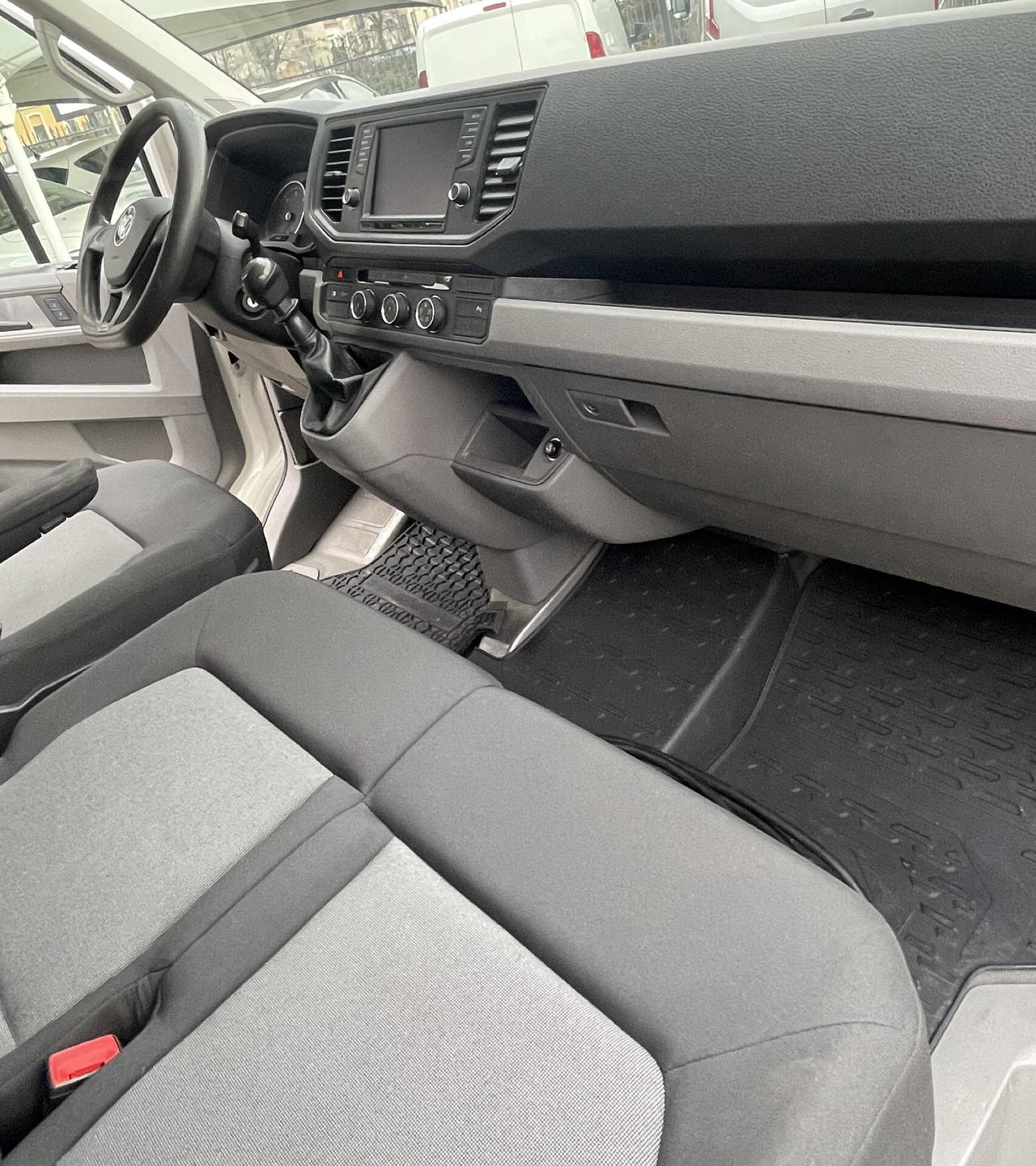 VW Crafter 35 L3H3 2.0 TDI 103kW