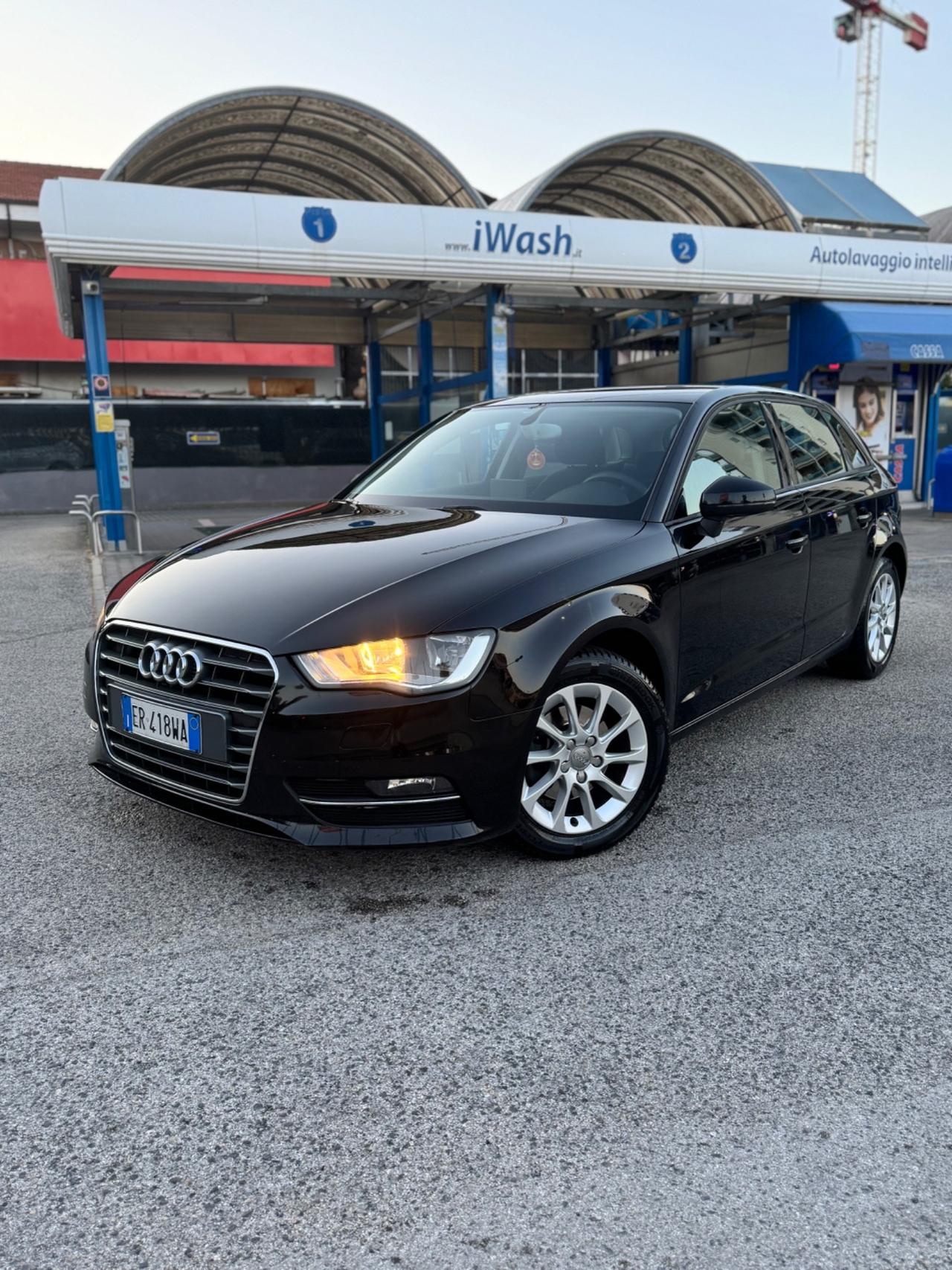 Audi A3 SPB 1.6 TDI Attraction