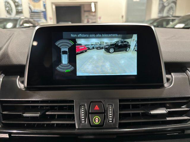 BMW 218 i Gran Tourer Business - Navi - LED - Camera - IVA