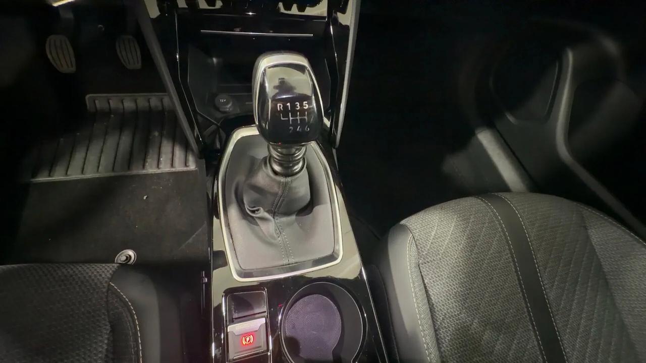 Peugeot 2008 PureTech 100 S&S Allure