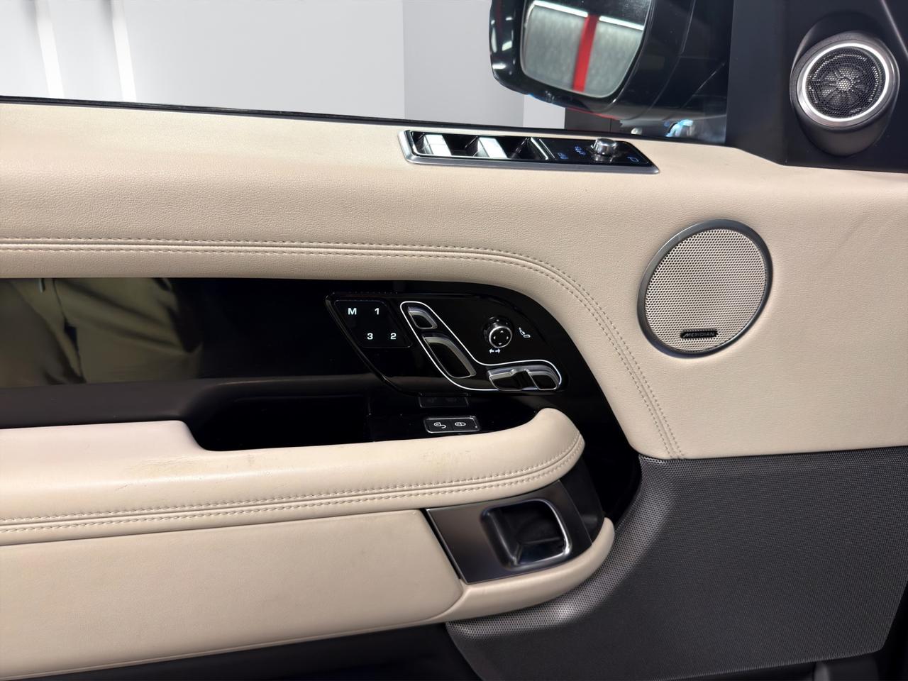 Land Rover Range Rover 3.0 sdV6 Autobiography auto my19