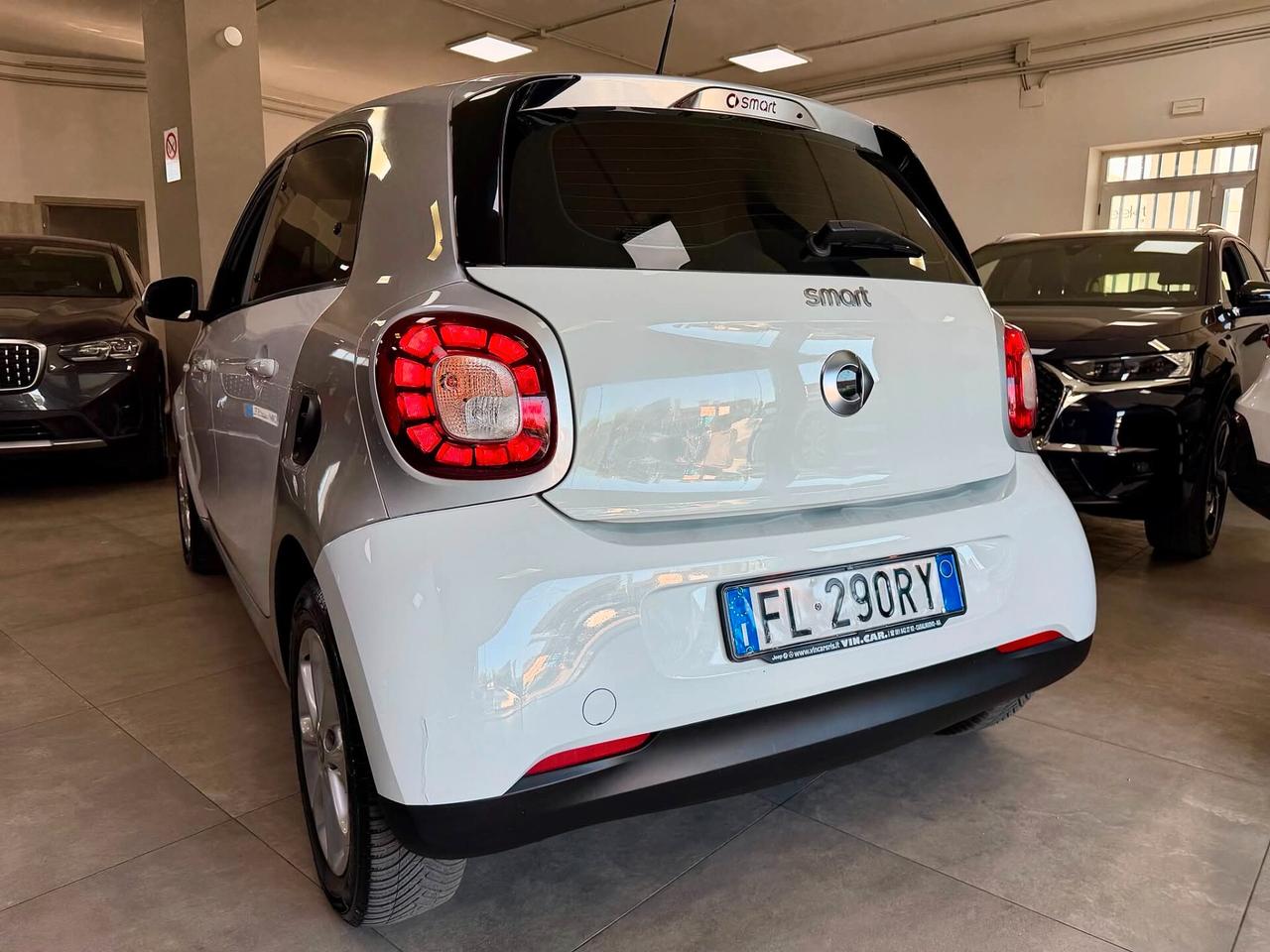 Smart ForFour 1.0 70cv GPL twinamic 2017