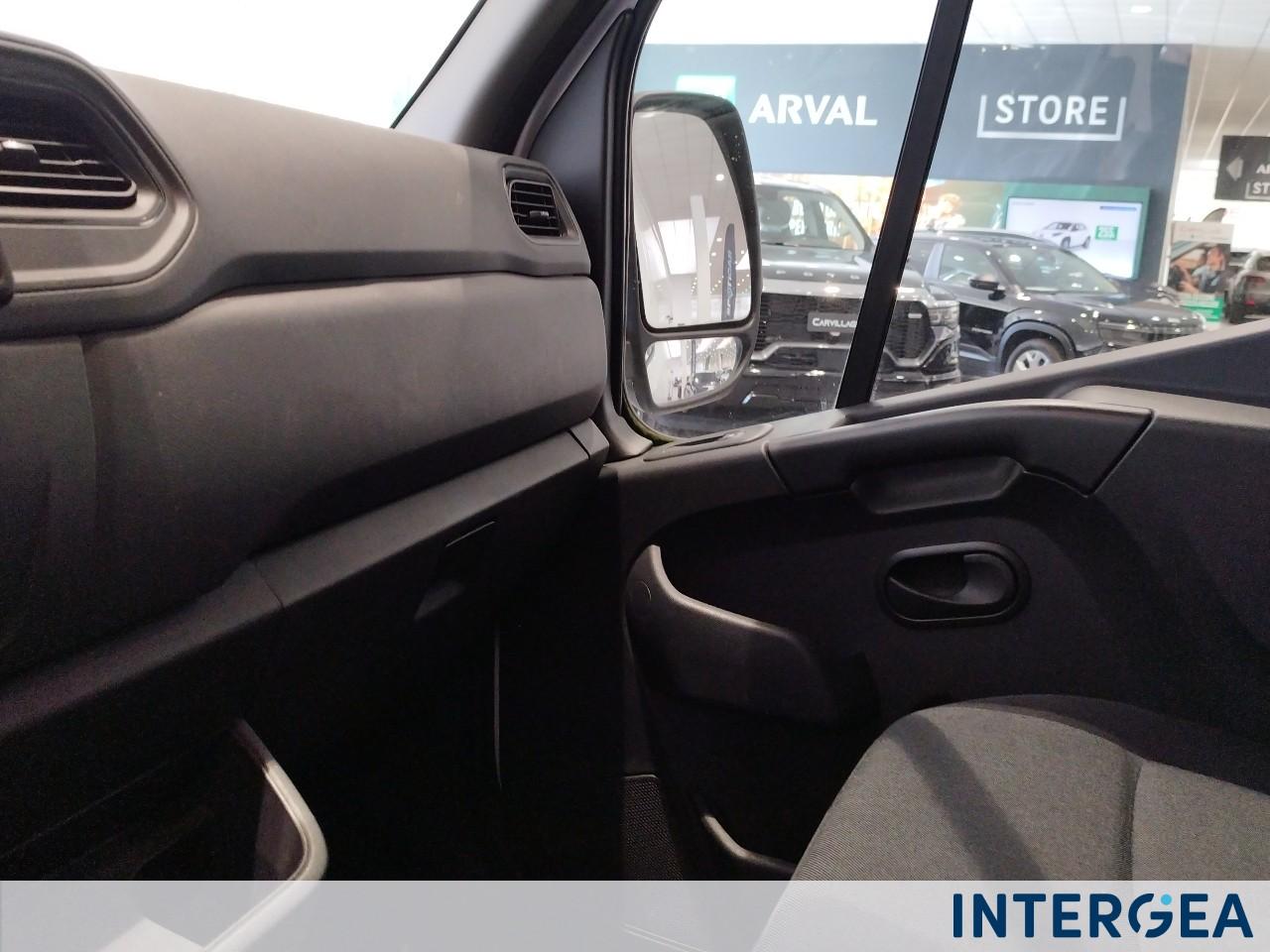 RENAULT Master T35 2.3 energy dci 150cv L2H2 Ice