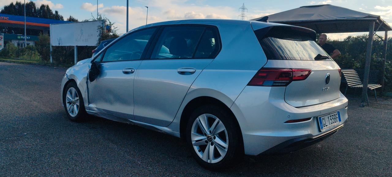 Volkswagen Golf 1.0 TSI EVO Life