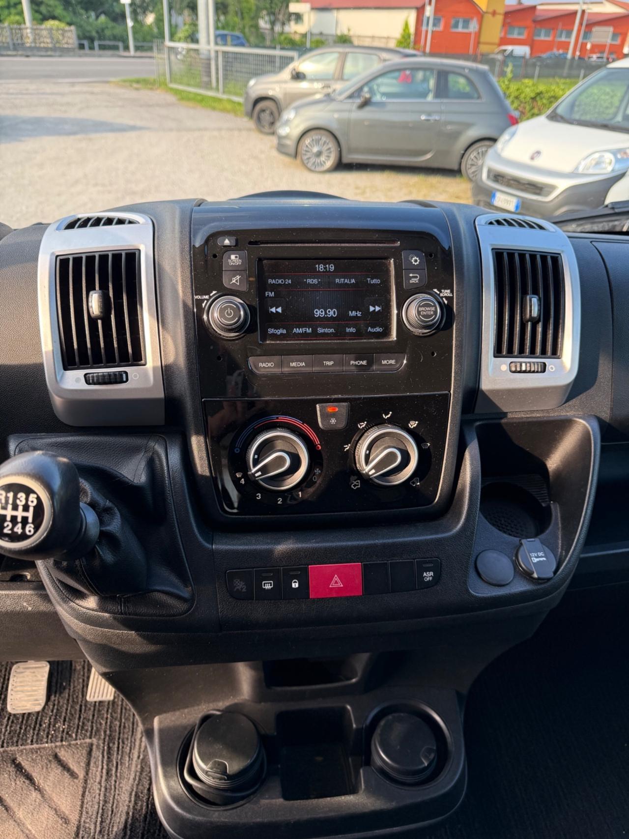 Fiat Ducato Panorama pulmino 9 posti