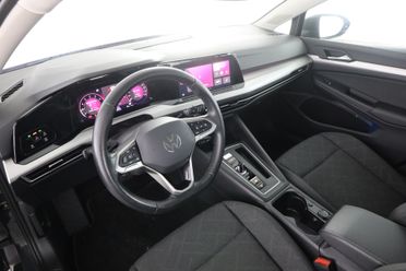 VOLKSWAGEN Golf 8ª serie Golf 1.0 eTSI EVO DSG Life