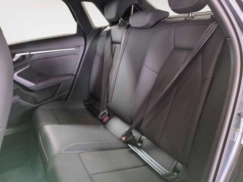 Audi A3 35 TDI S tronic S line Edition