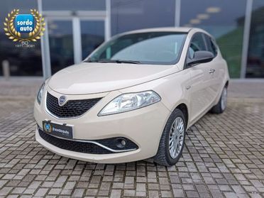 LANCIA Ypsilon 1.2 69 CV 5 porte GPL Ecochic Silver