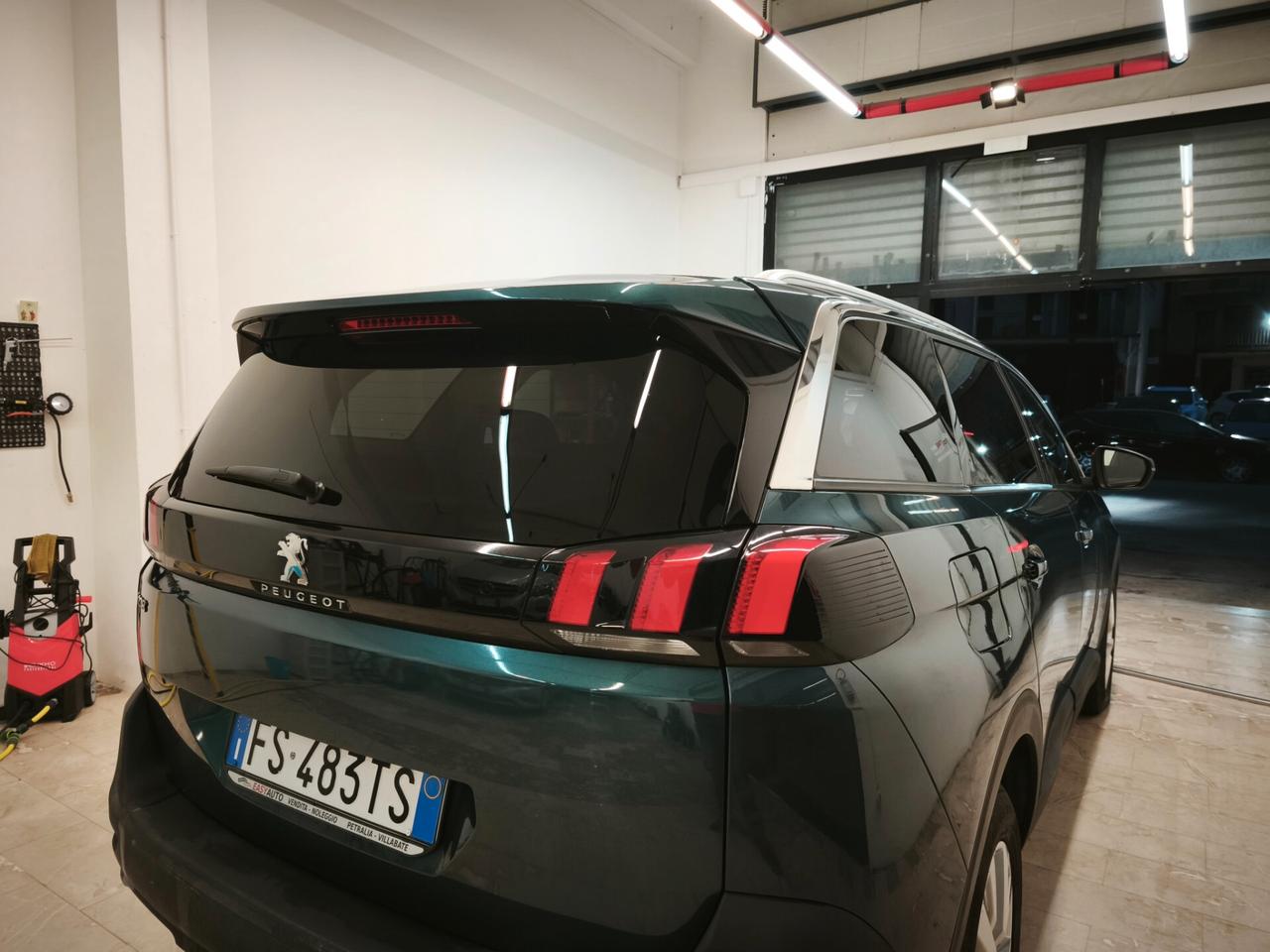 Peugeot 5008 Peugeot 5008 1.5 HDi 130 CV EAT8 Business