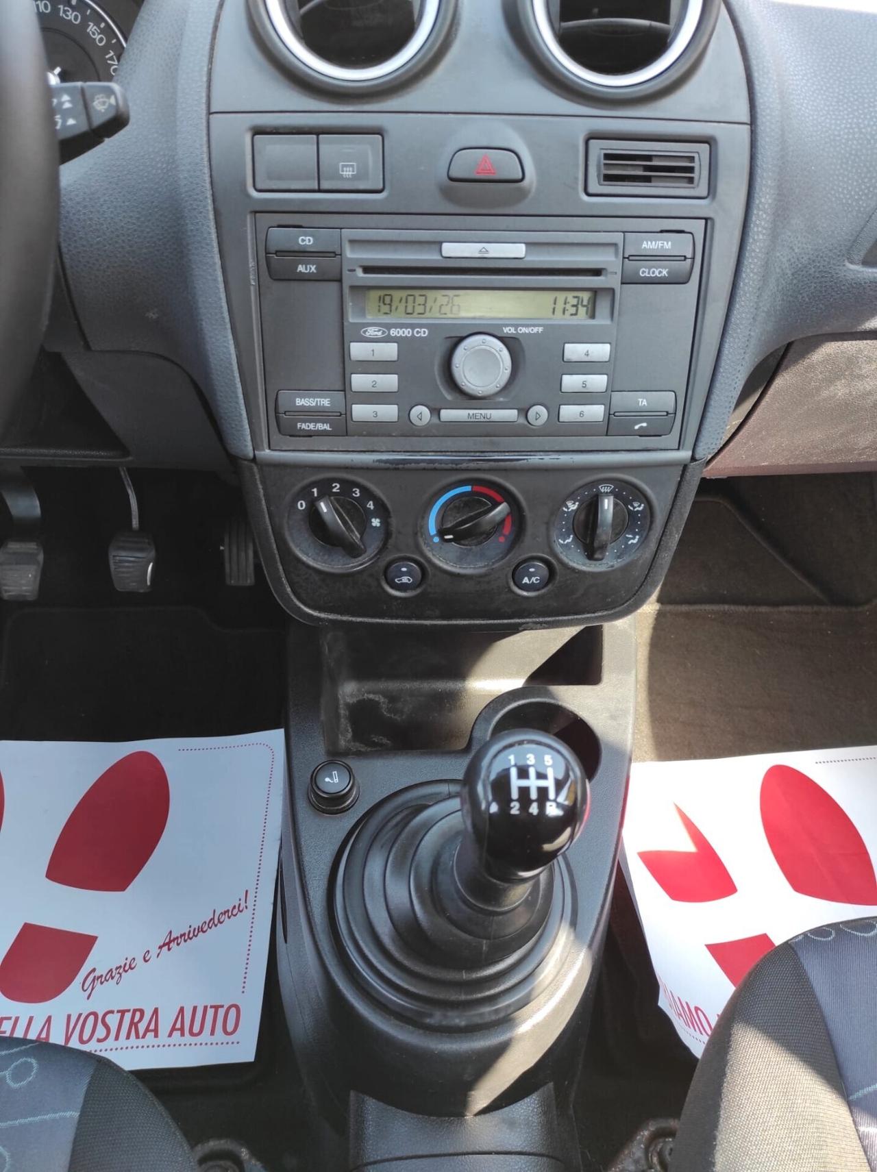 Ford Fiesta 1.2 16V 5p. Ghia GPL