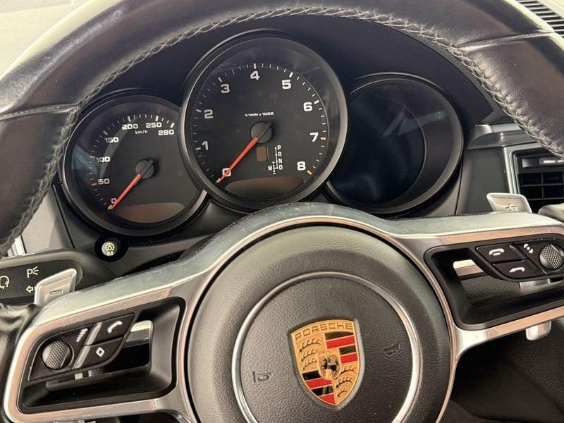 Porsche Macan 2.0 TETTO PANORAMICO - SOSP - IVA ESPOSTA