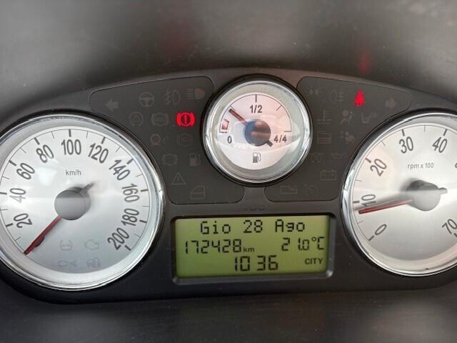 Lancia Ypsilon 1.3 MJT 75 CV Platinum