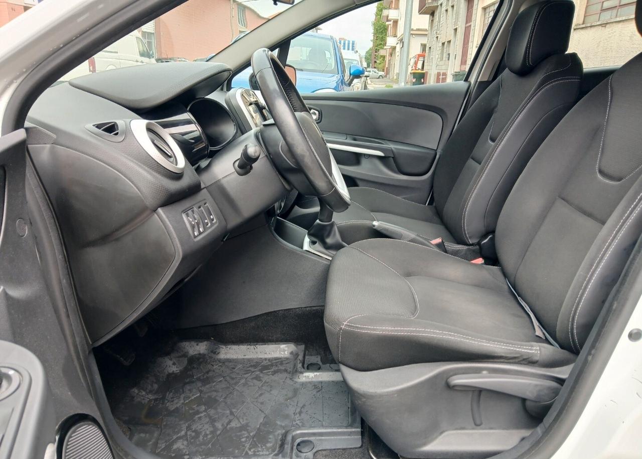RENAULT Clio Sporter Duel 1.500 dCi 90cv Km92.600