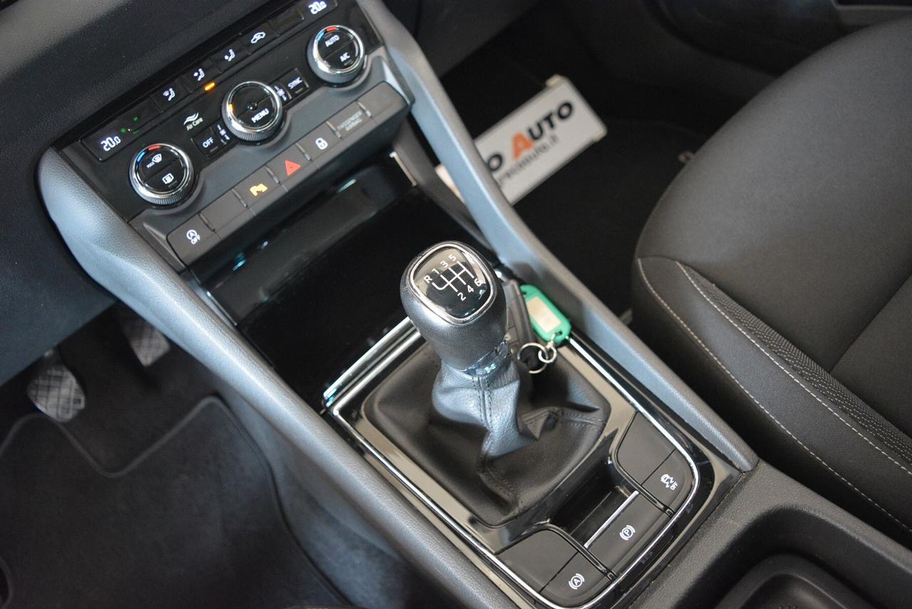 Skoda Karoq 1.0 TSI 110 CV Executive Telecamera Carplay