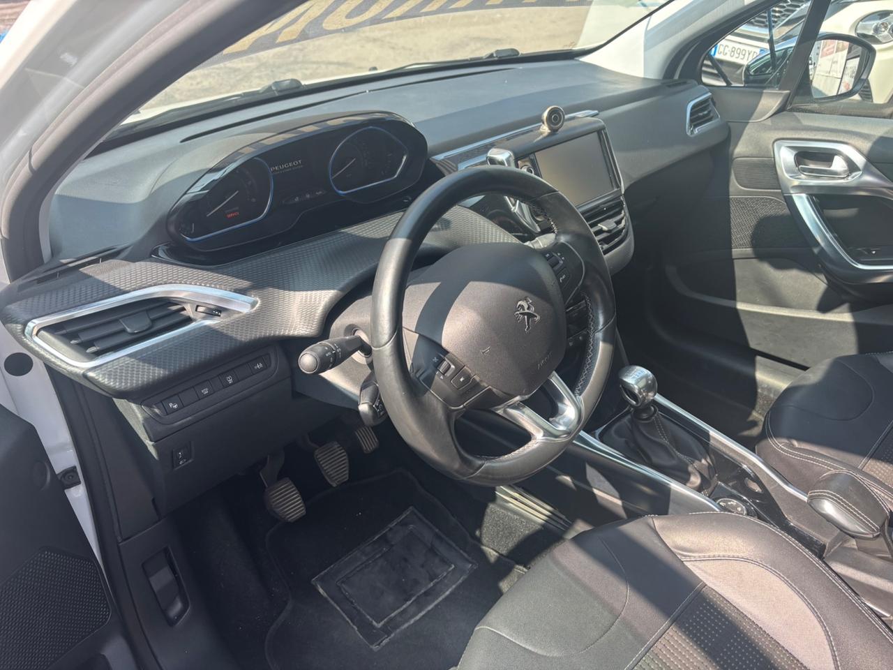 Peugeot 2008 1.6 e-HDi 92 CV Stop&Start Allure