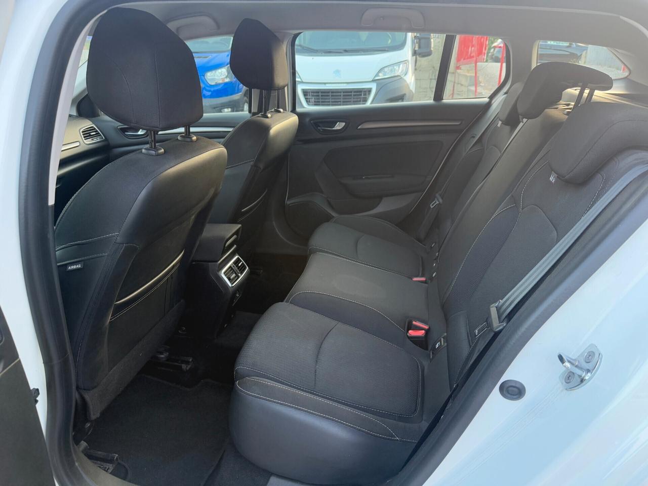 Renault Megane Mégane Sporter Blue dCi 115 CV Equilibre