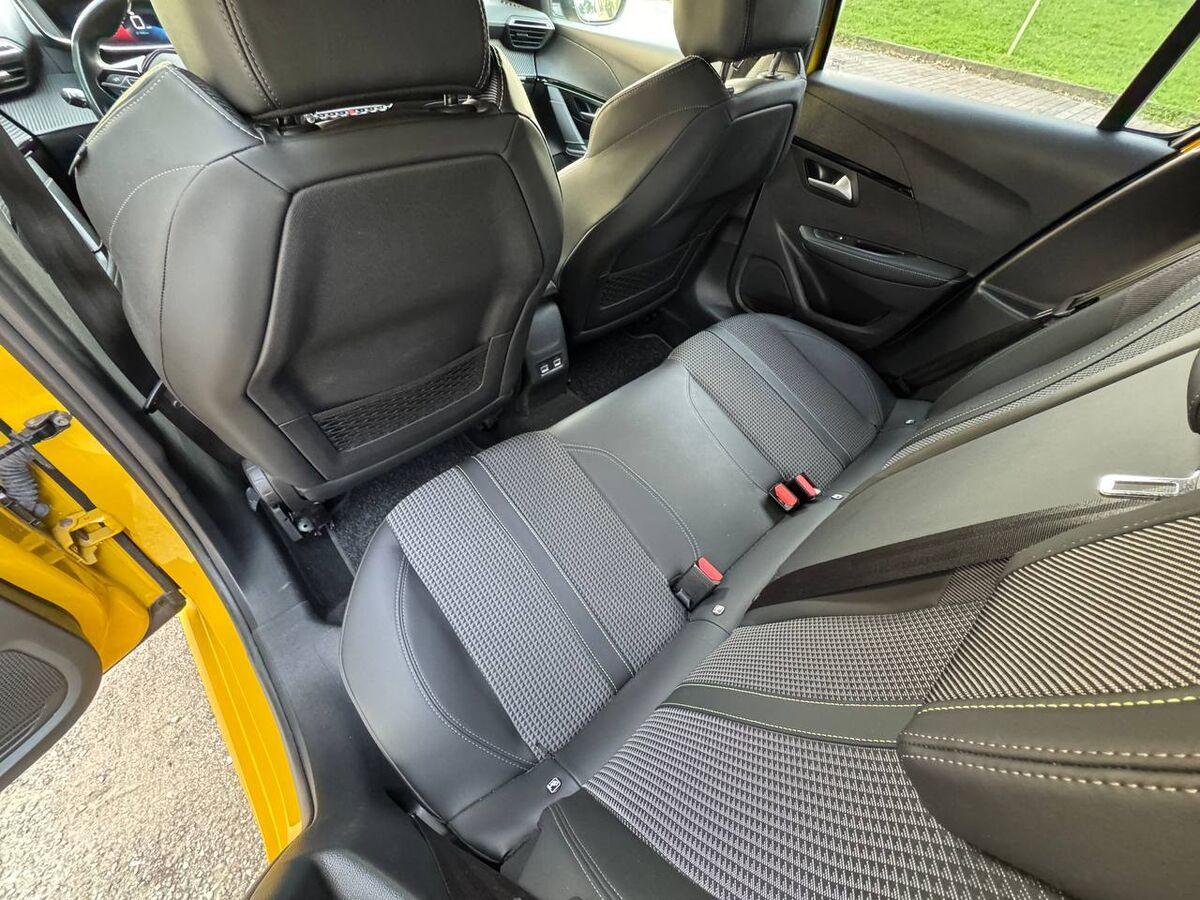 Peugeot 208 1.5 bluehdi GT s&s 100cv