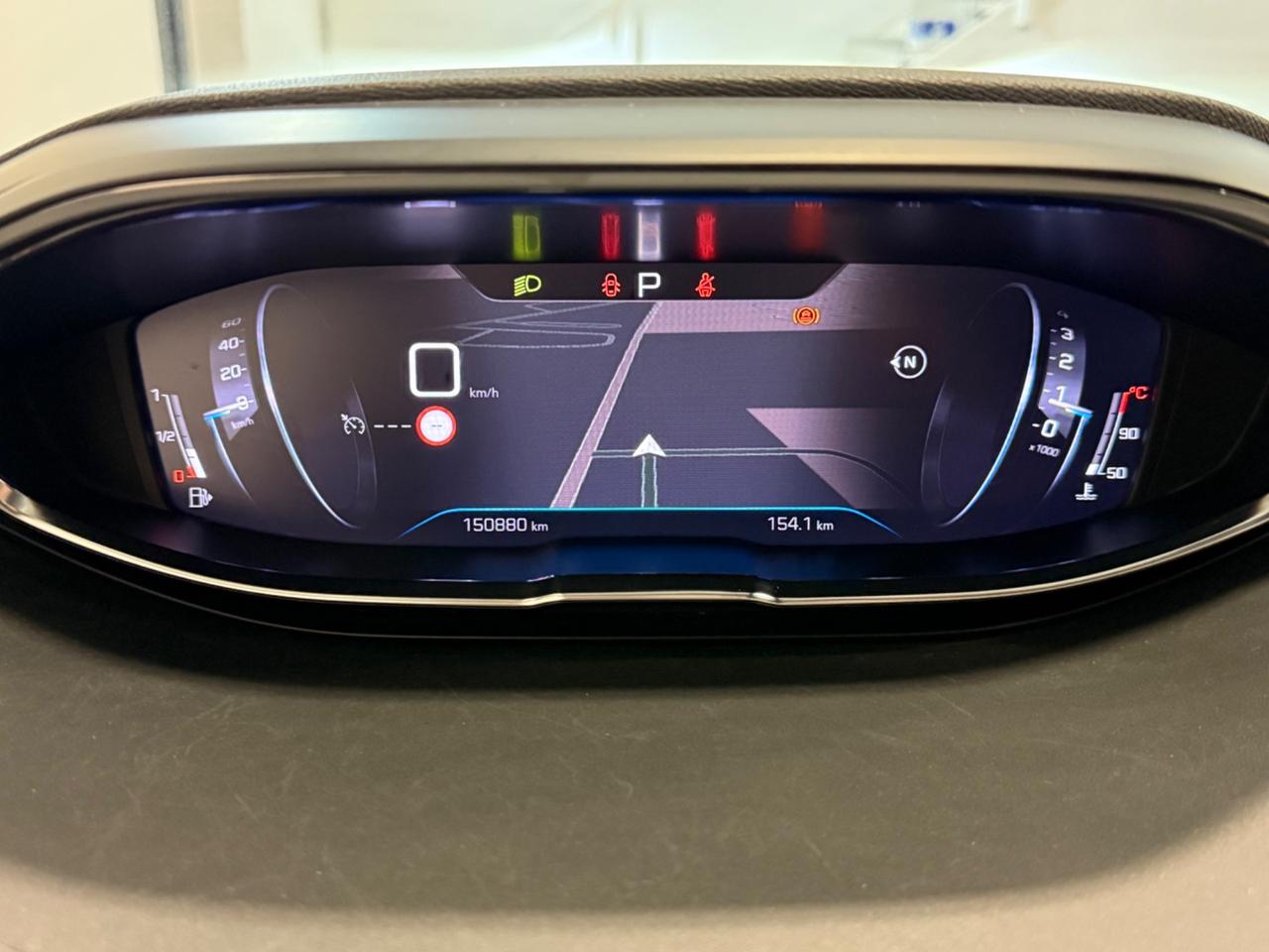 Peugeot 3008 BlueHDi 130 S&S EAT8 Allure