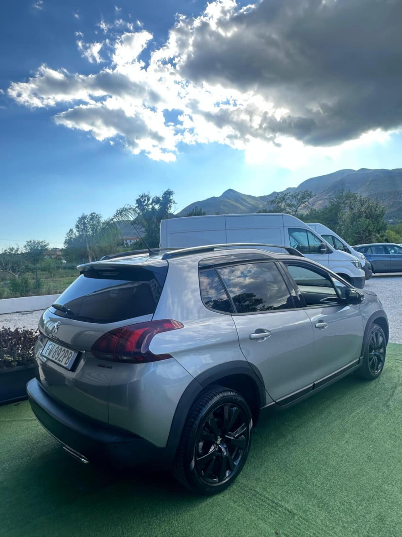 Peugeot 2008 BlueHDi 100 S&S GT Line TETTO PANORAMICO