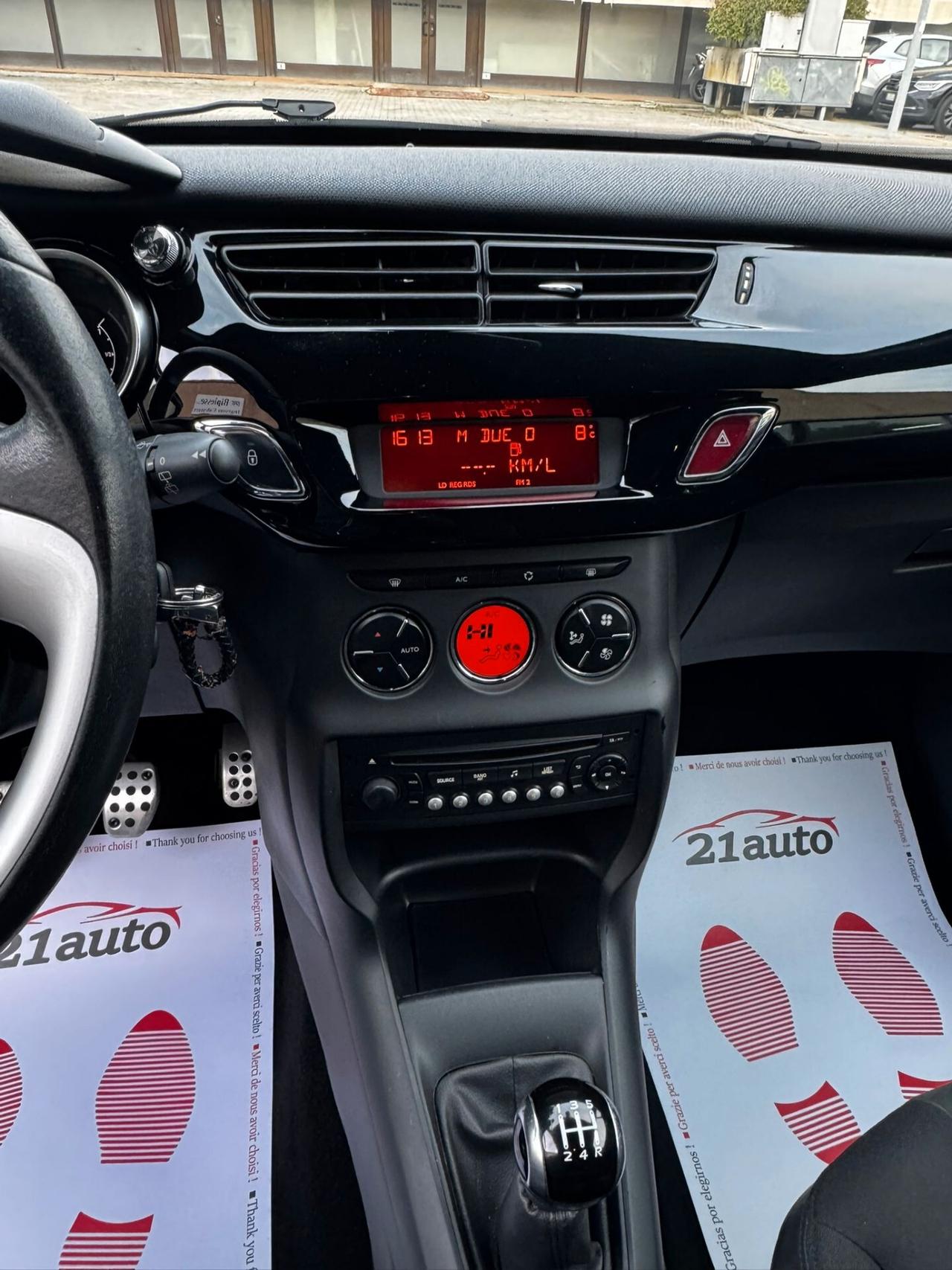 Ds DS3 3 1.2 VTi 82 So Chic