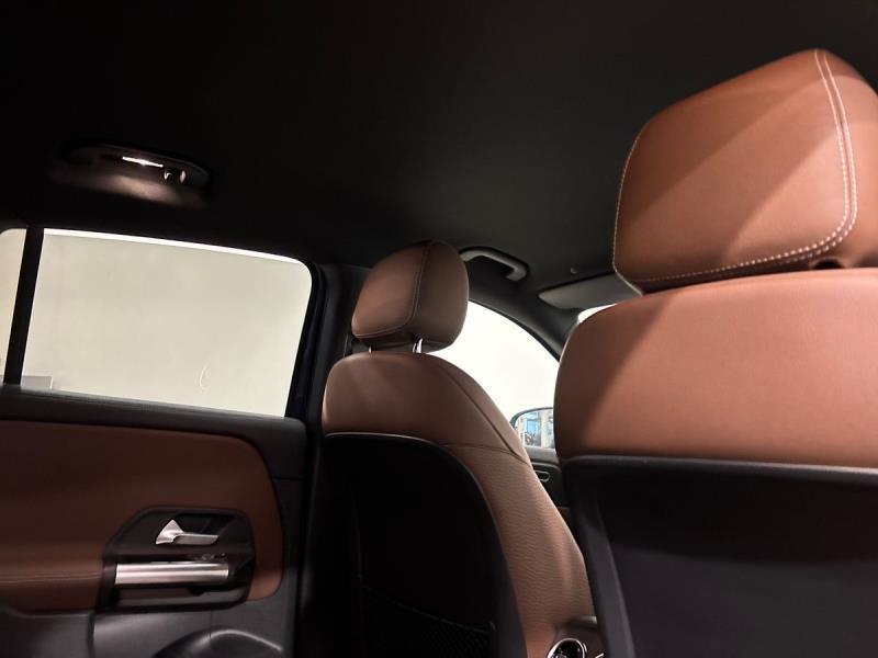 Mercedes GLA 200 200 D Premium 8G-DCT