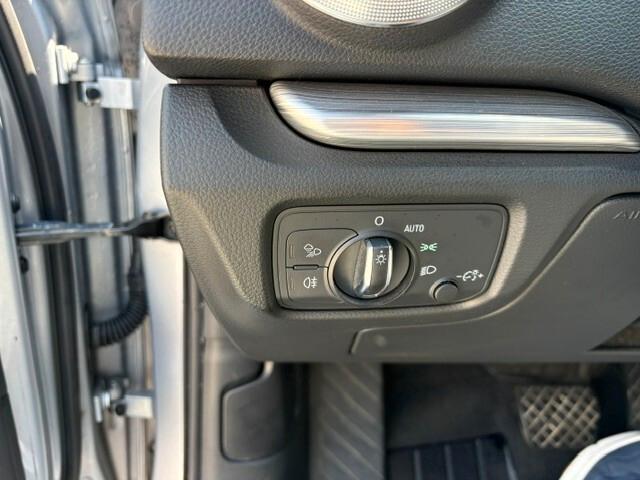 Audi A3 SPB 2.0 TDI S tronic Business sportback