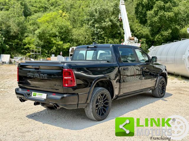 DODGE RAM 1500 crew Cab limited night edition