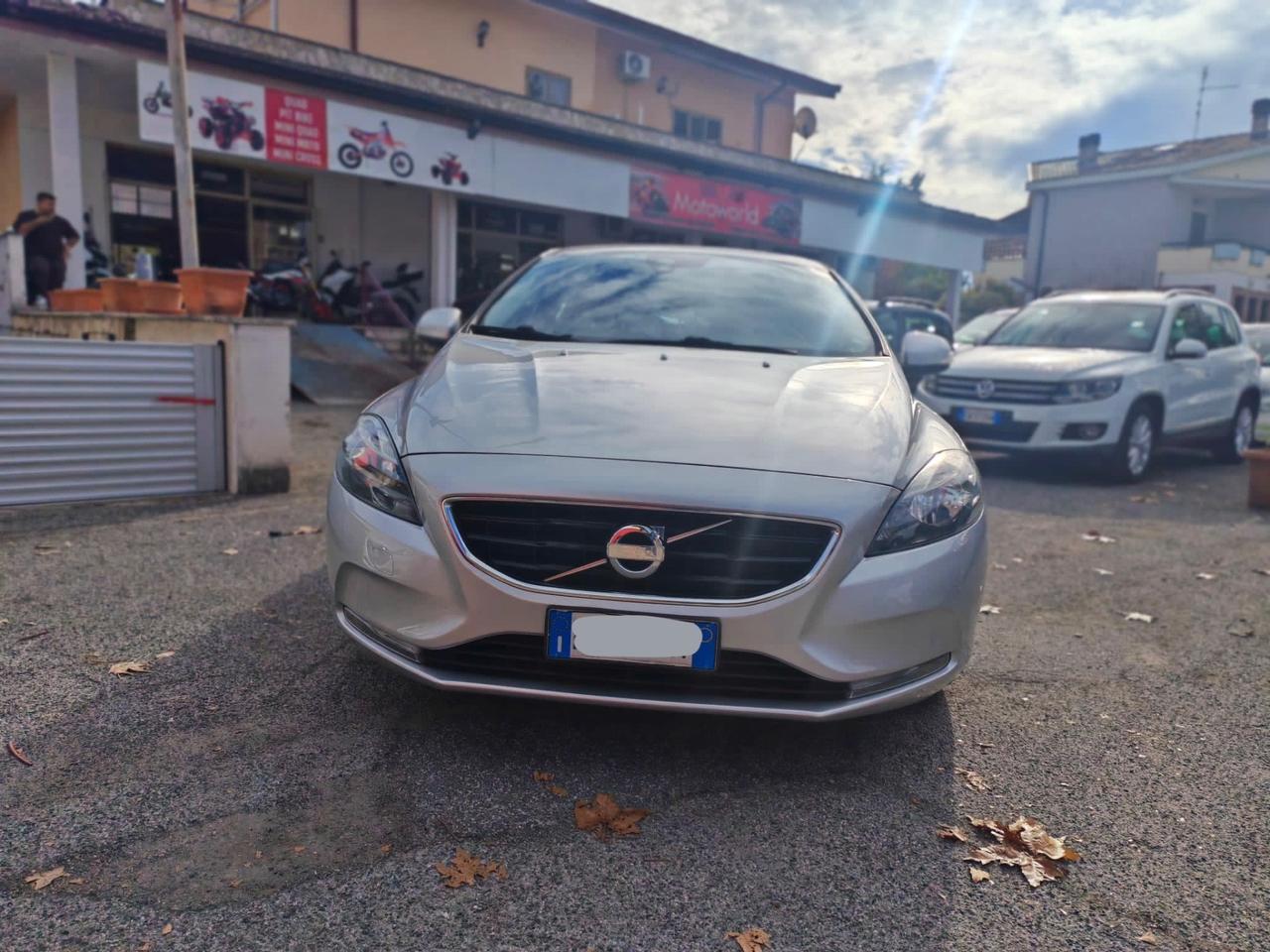 Volvo V40 D2 1.6