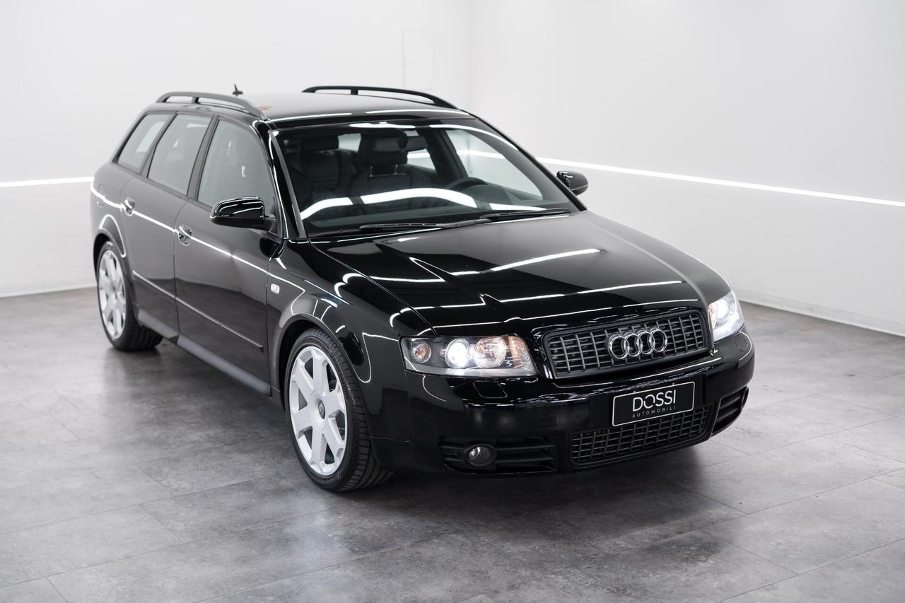 Audi S4 MANUALE
