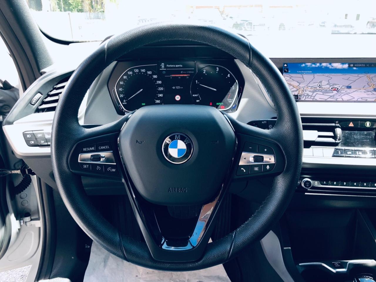 Bmw 116 118d 5p. AUTOMATICA-TELECAM- SPORT argento