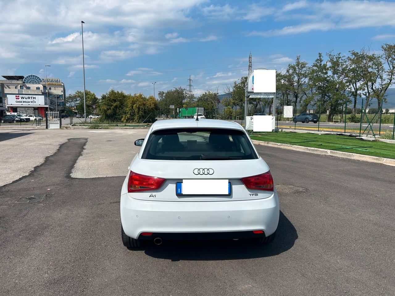 Audi A1 1.2 TFSI Ambition unico proprietario Sportback ok neopatentati 5 porte
