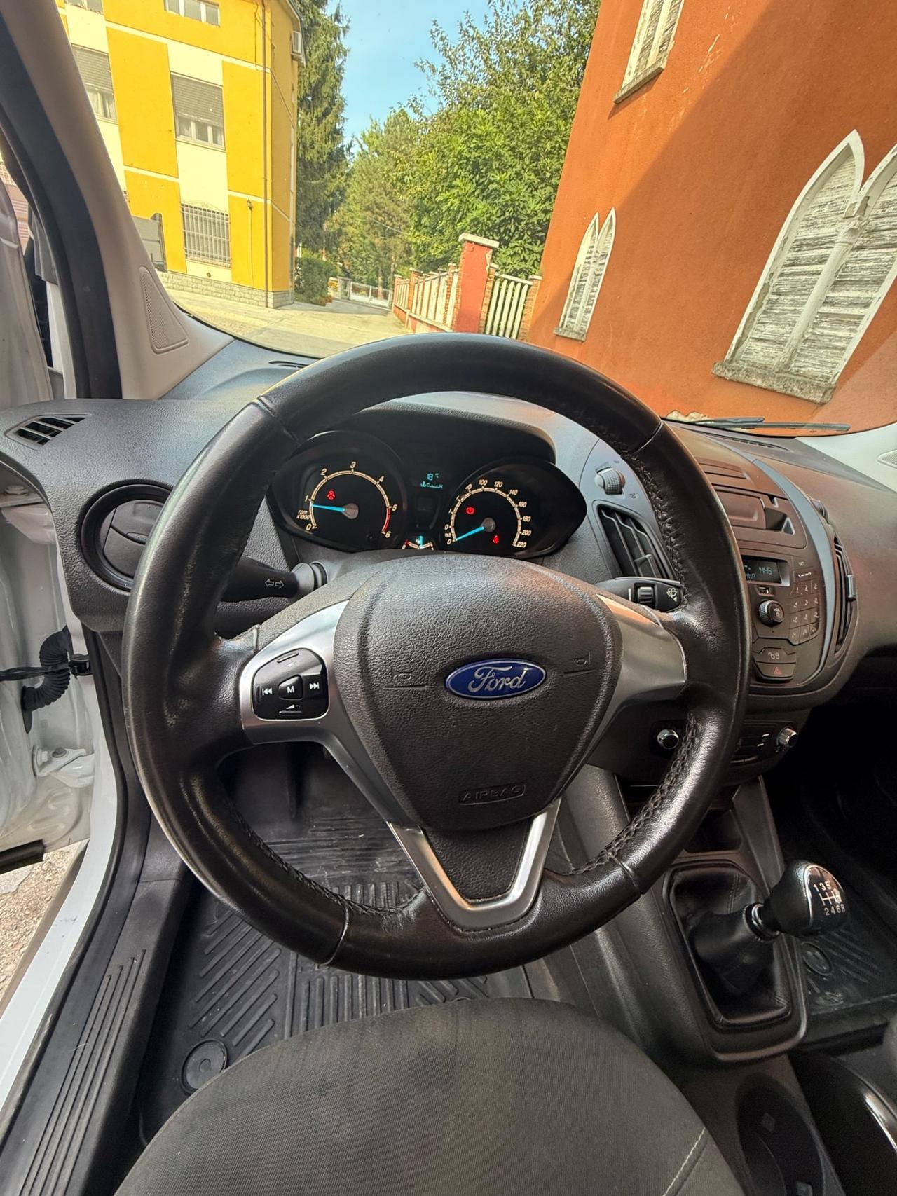 Ford Transit Courier 1.5 TDCi 100CV Van Trend